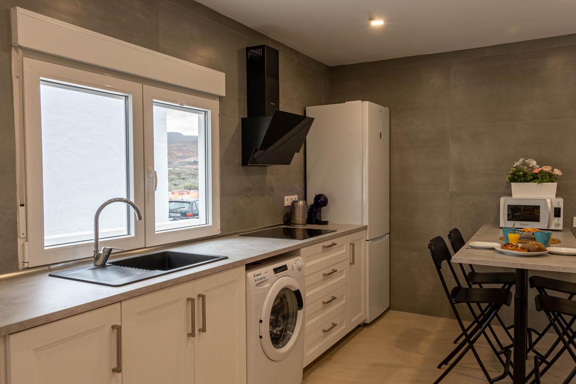 Kiposhi Beach Apartments Punta Mujeres Haría Zewnętrze zdjęcie